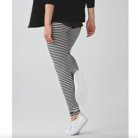 Lululemon striped leggings - Picture 2 of 6
